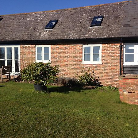 St Benedicts Byre B&B Crowhurst  Bagian luar foto