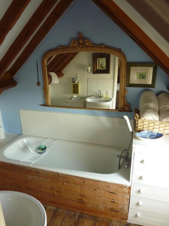 St Benedicts Byre B&B Crowhurst  Ruang foto