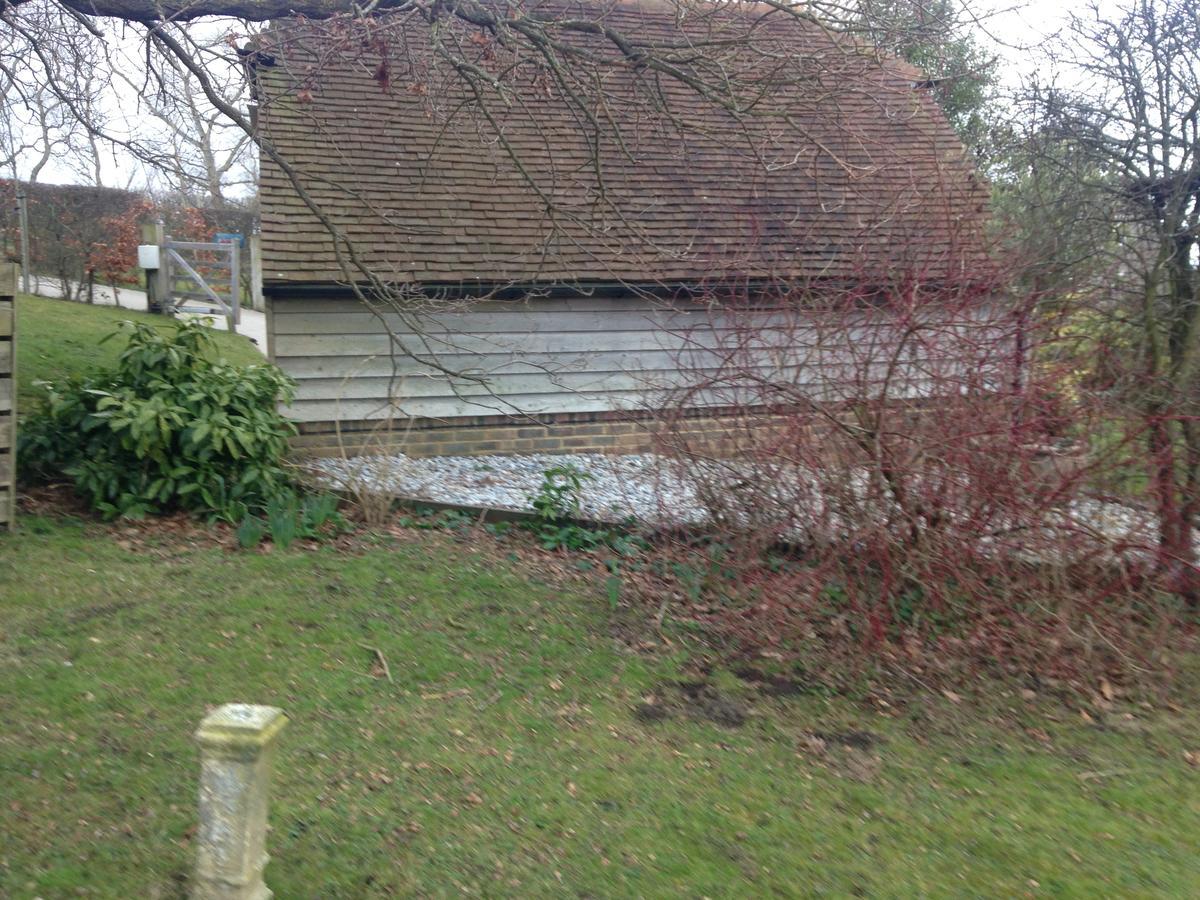 St Benedicts Byre B&B Crowhurst  Bagian luar foto