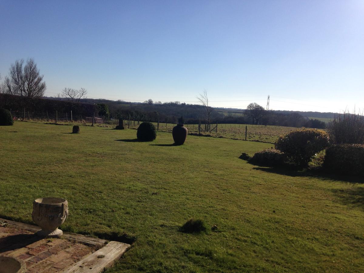 St Benedicts Byre B&B Crowhurst  Bagian luar foto